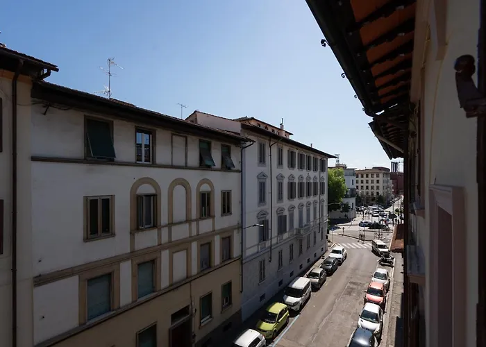 Cassiapartaments Station Center Floransa